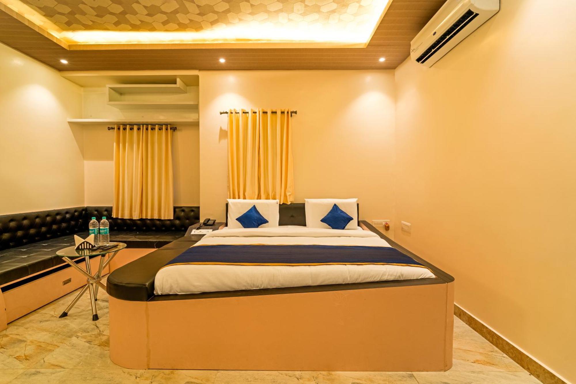 The Venue By Seasons Suites- Dod Ballāpur Exterior foto