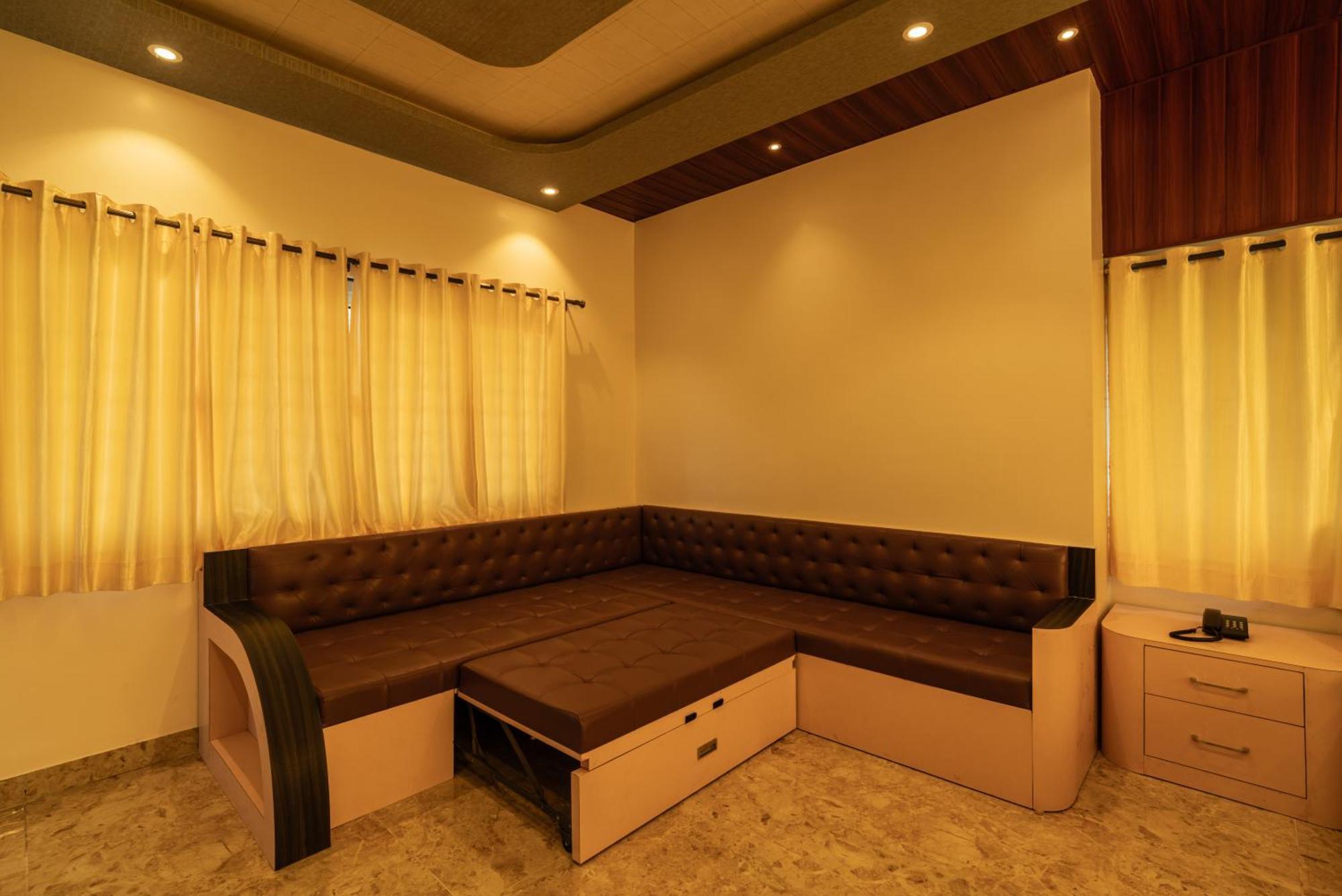 The Venue By Seasons Suites- Dod Ballāpur Exterior foto